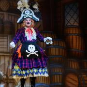 Star alongside Norwich Theatre Royal panto stalwart Richard Gauntlett