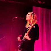 Ellie Roswell, lead vocalist of Wolf Alice, performing at the University of East Anglia's LCR in Norwich on the 26th of February 2022