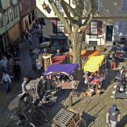 Filming of the Mathew Vaughn movie 'Stardust' on Elm Hill, Norwich.Photo:Antony KellyCopy:Lorna MarshFor: EDP newsEDP pics © 2006(01603) 772434